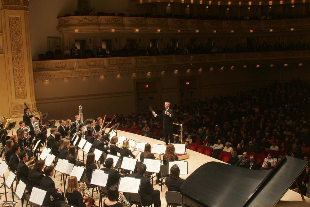 Jerry Junkin conducting the band in 2005