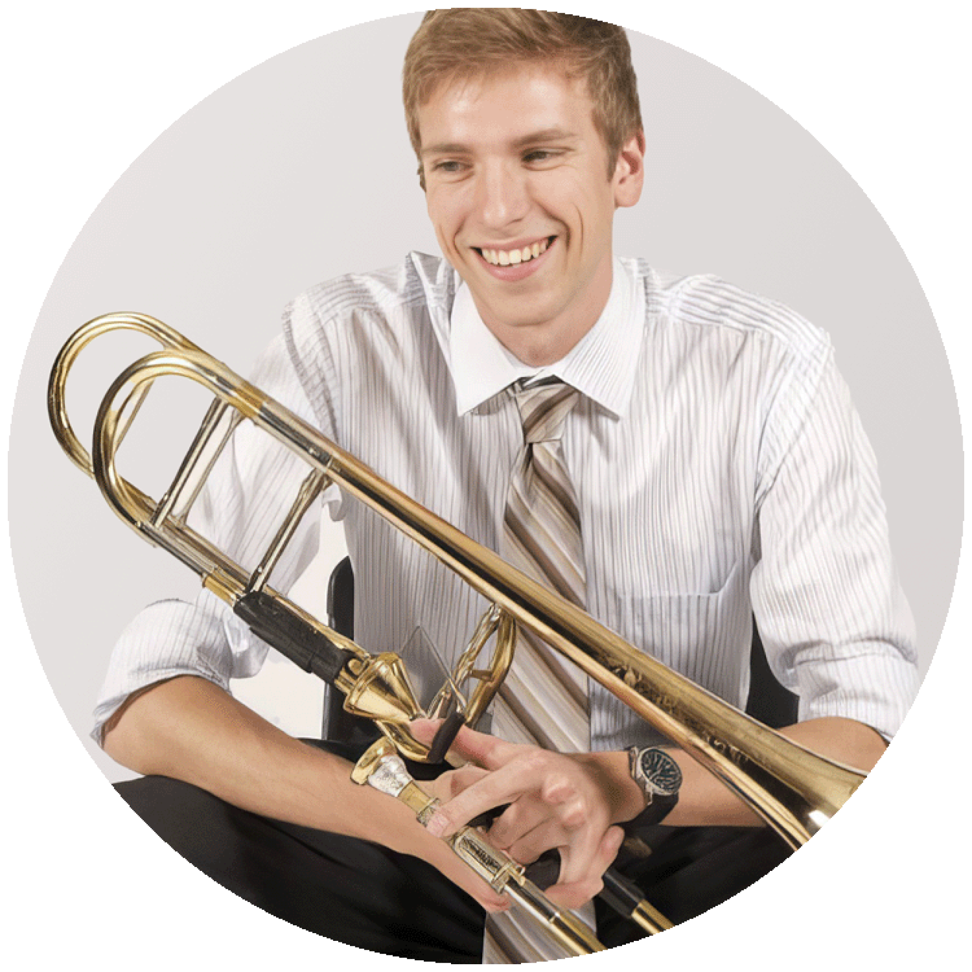 a headshot of Evan Sanekey