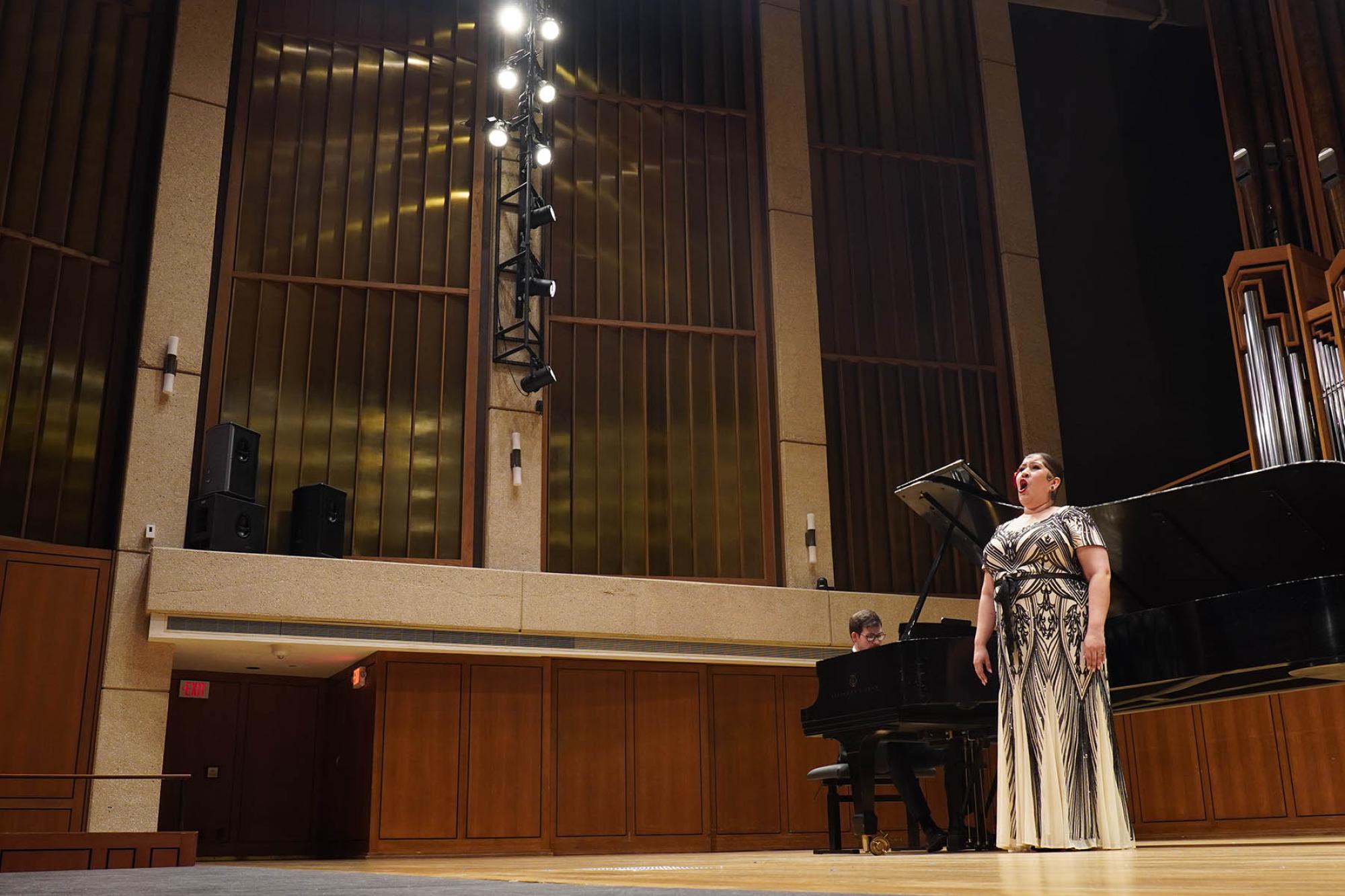 Liliana Guerrero singing on stage