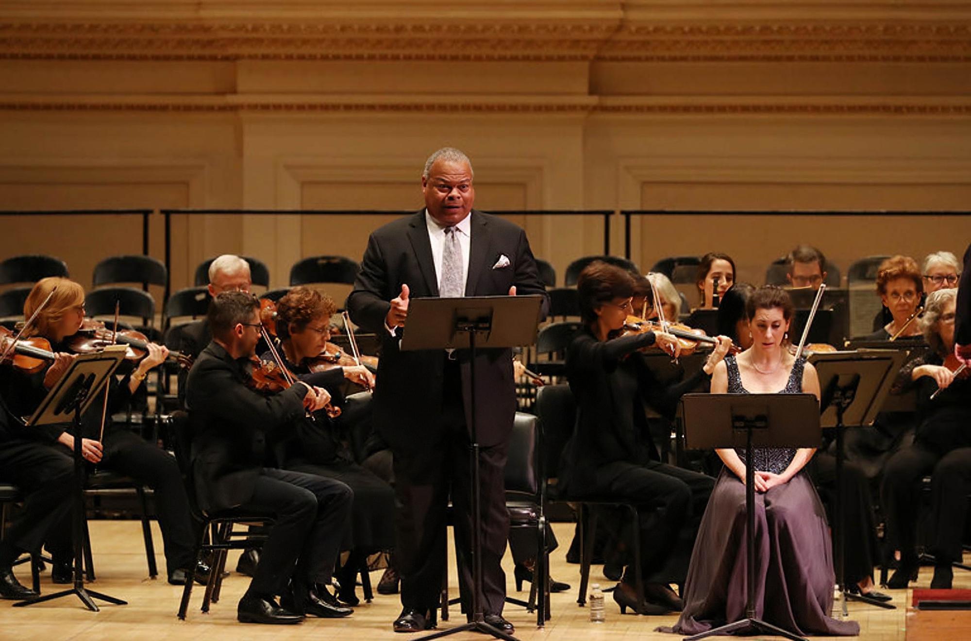 Donnie Ray Albert performs with an orchestra at Carnegie Hall