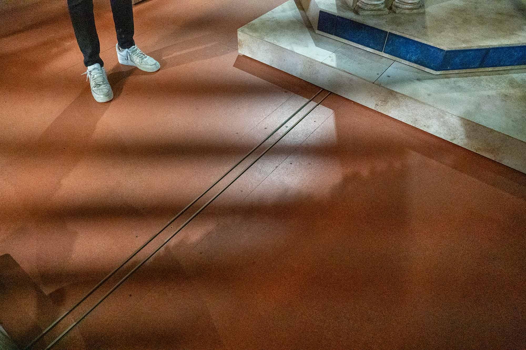 A cable burried in a floor stage