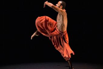 Alvin Rangel dancing