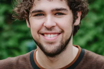 Nicholas Ryland headshot