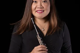 Julee Kim Walker headshot