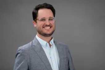 Carlos Santelli  Headshot