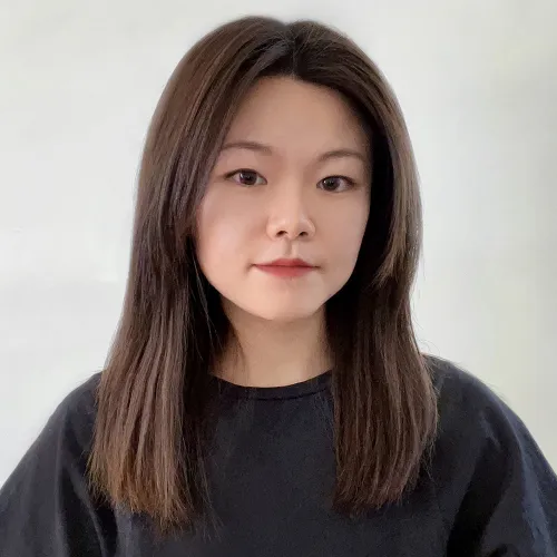a portrait of Jizxin Zhang