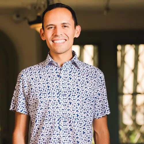 A headshot of Ivan Trevino