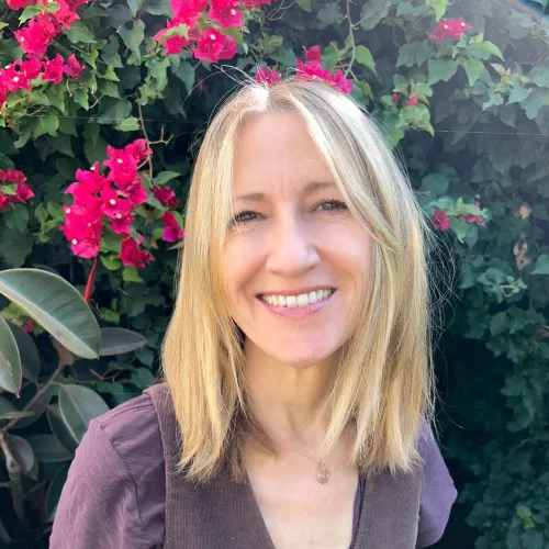 A headshot of Annie Hayden