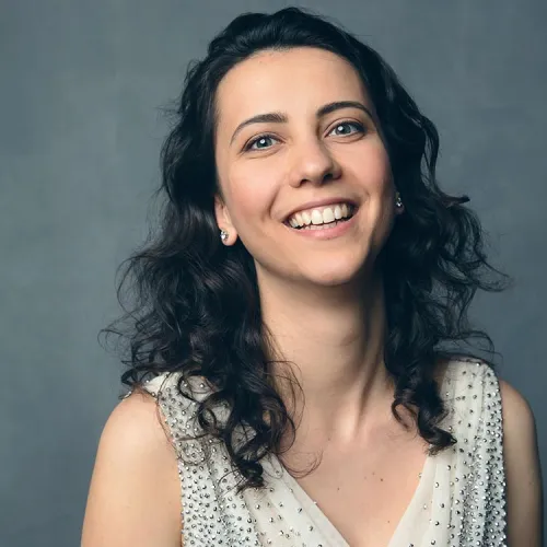 A headshot of Anna Petrova