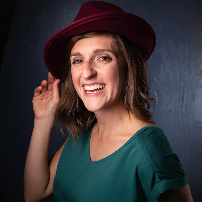 A headshot of Evelyn Hoelscher