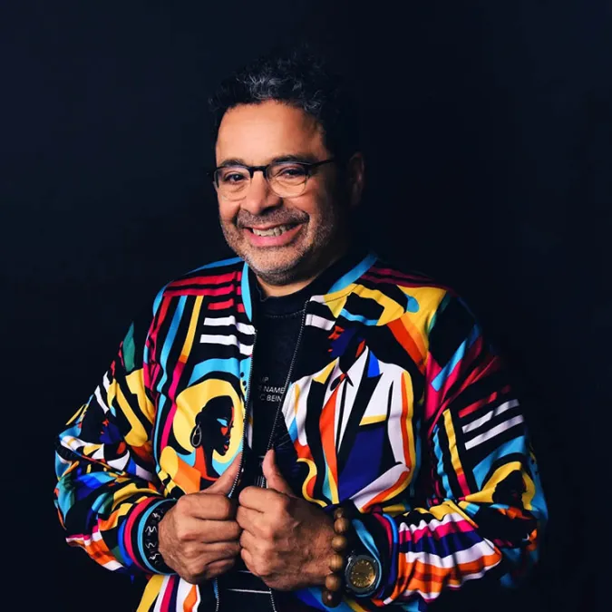 a headshot of Arturo O'Farrill